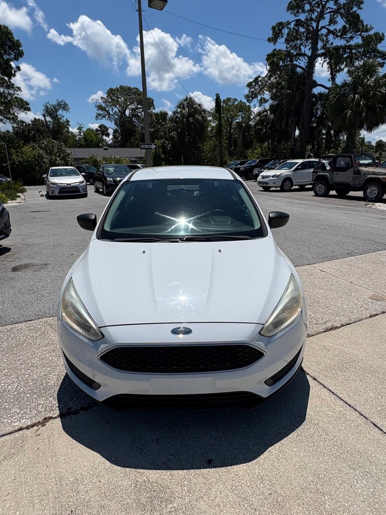 Used 2016 Ford Focus S FWD image 2