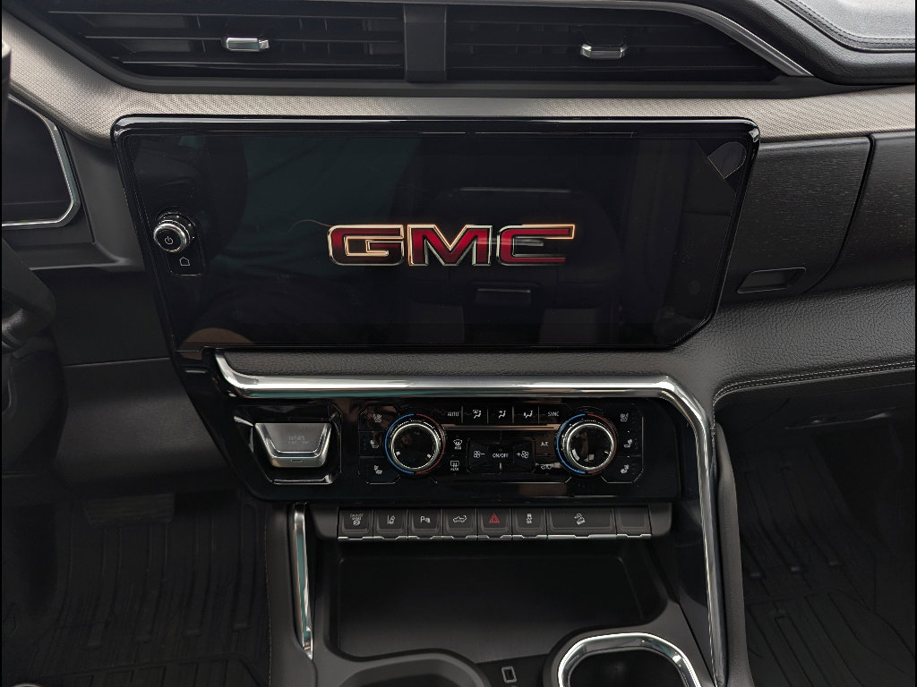 New 2026 GMC Sierra 2500 Denali w/ Technology Package AWD/4WD image 26