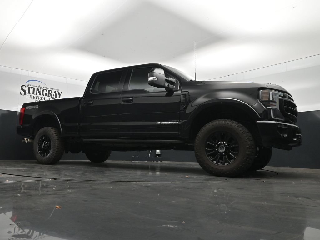 Used 2022 Ford F350 Lariat w/ Tremor Off-Road Package AWD/4WD image 26