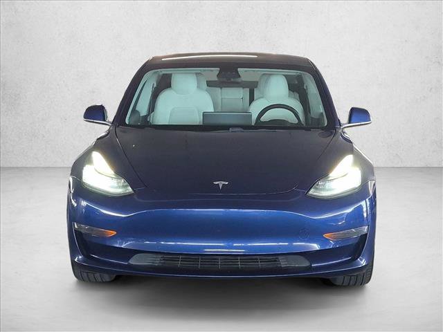 Used 2019 Tesla Model 3 Standard Range RWD image 2