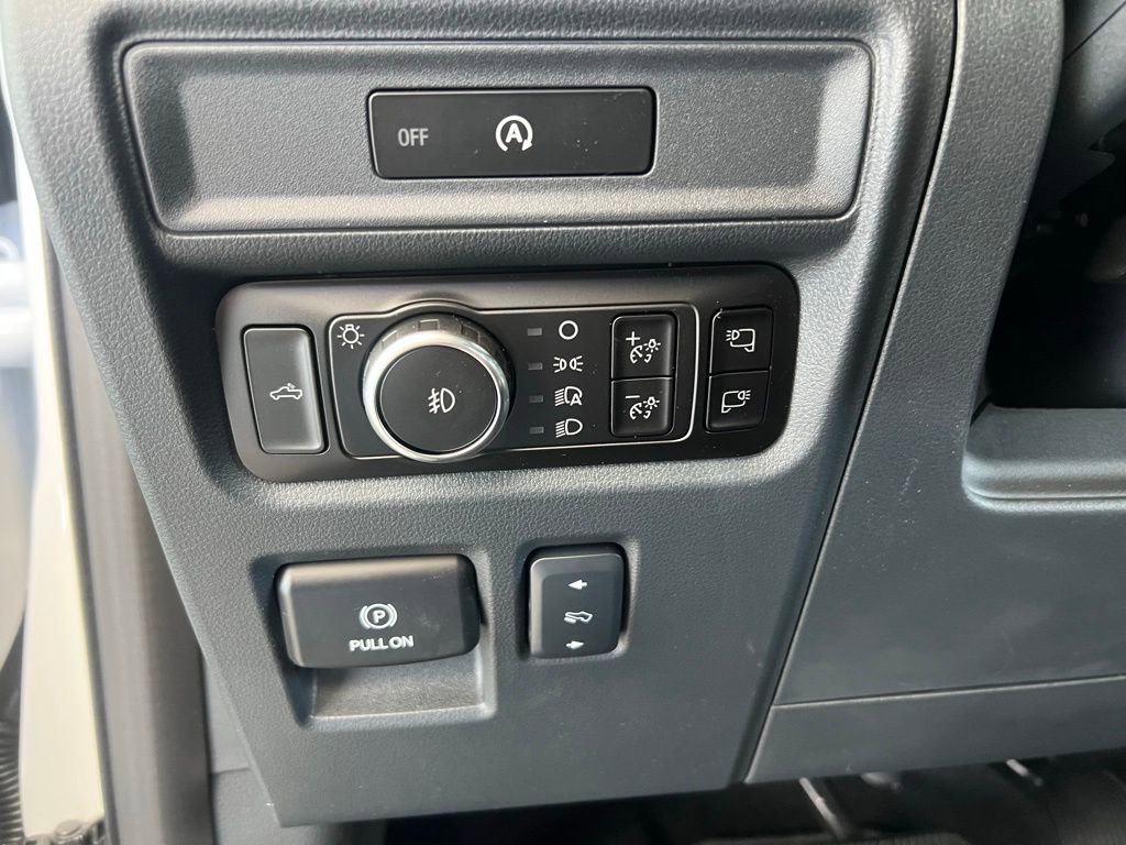 New 2025 Ford F150 Lariat w/ Equipment Group 501A Mid image 10