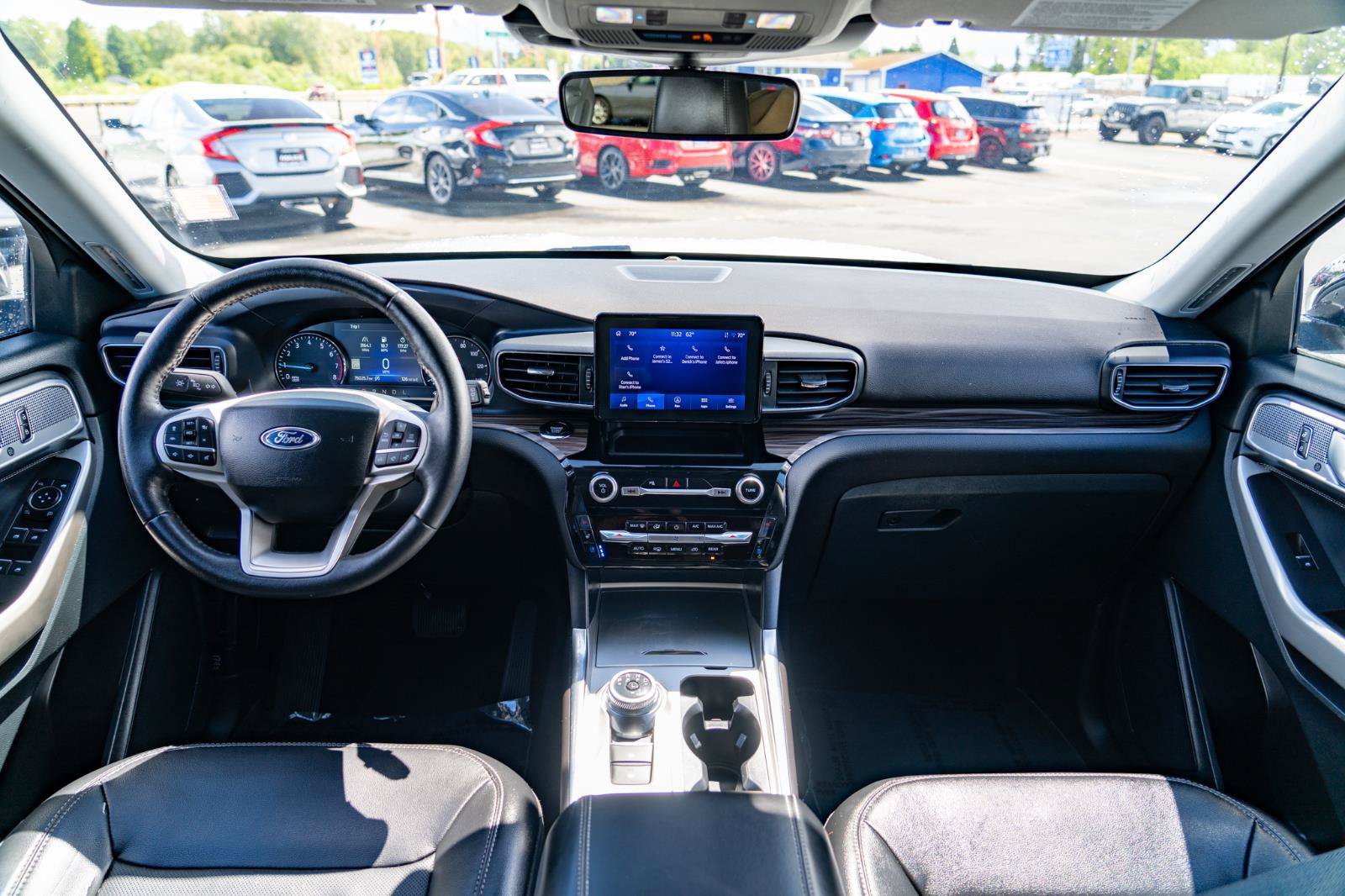 Used 2024 Ford Explorer Limited RWD image 23