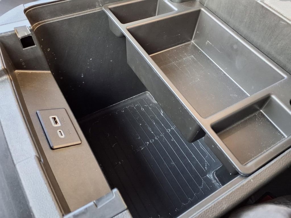 Used 2024 Chevrolet Tahoe LT image 14