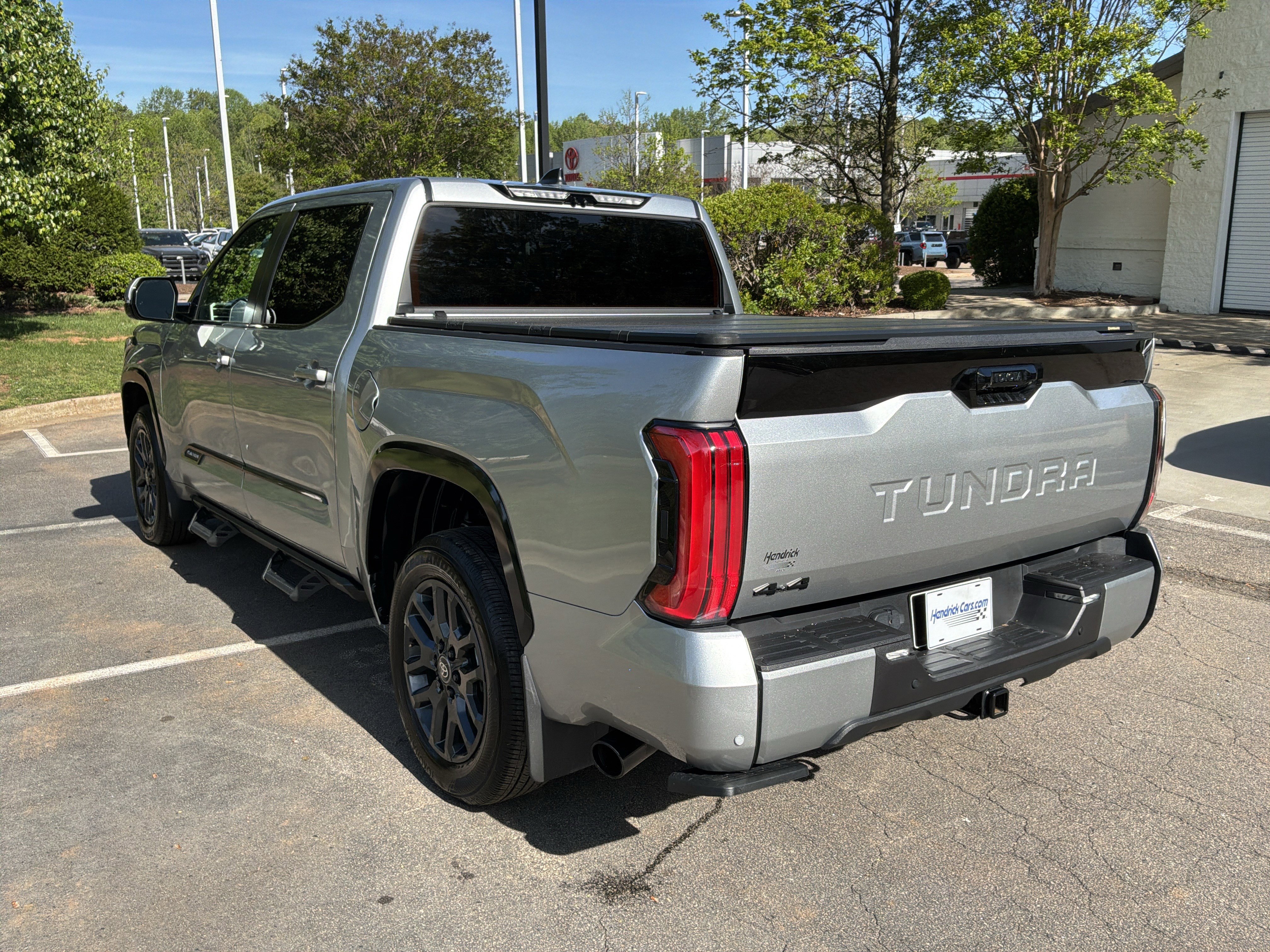Used 2025 Toyota Tundra Platinum AWD/4WD image 8