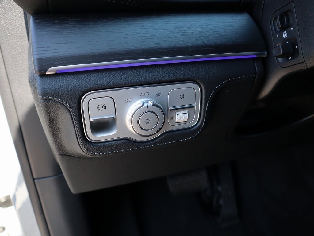 New 2026 Mercedes-Benz GLE 450 4MATIC image 33