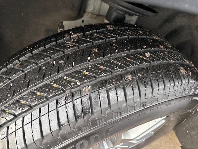 Certified 2025 GMC Acadia Elevation image 28