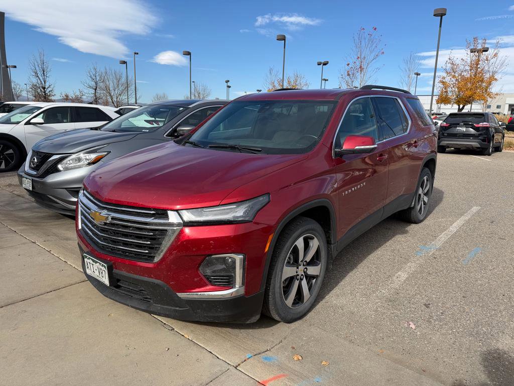 Used 2023 Chevrolet Traverse LT w/ LT Premium Package
