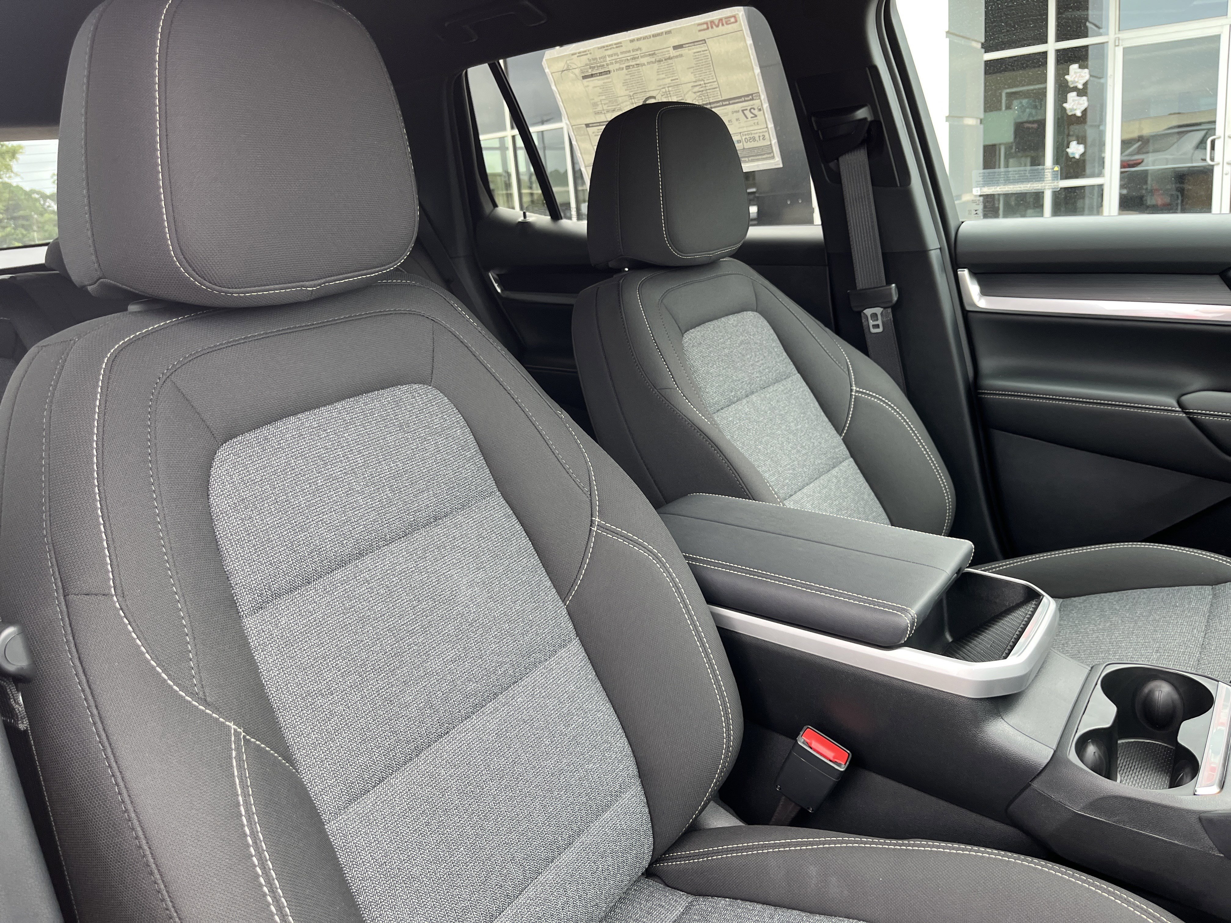 New 2026 GMC Terrain Elevation w/ Black Edition FWD image 19