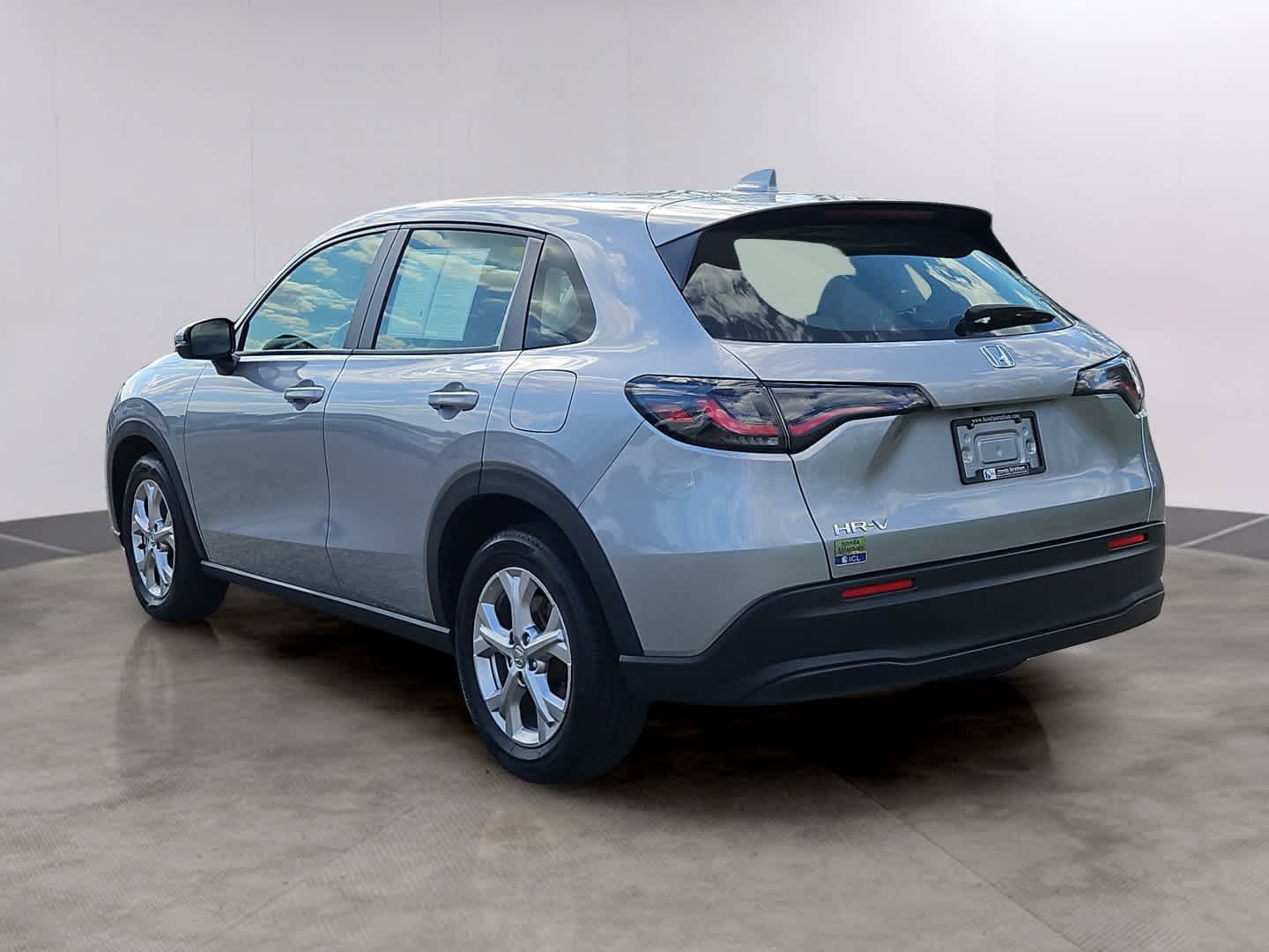 Certified 2023 Honda HR-V LX image 25