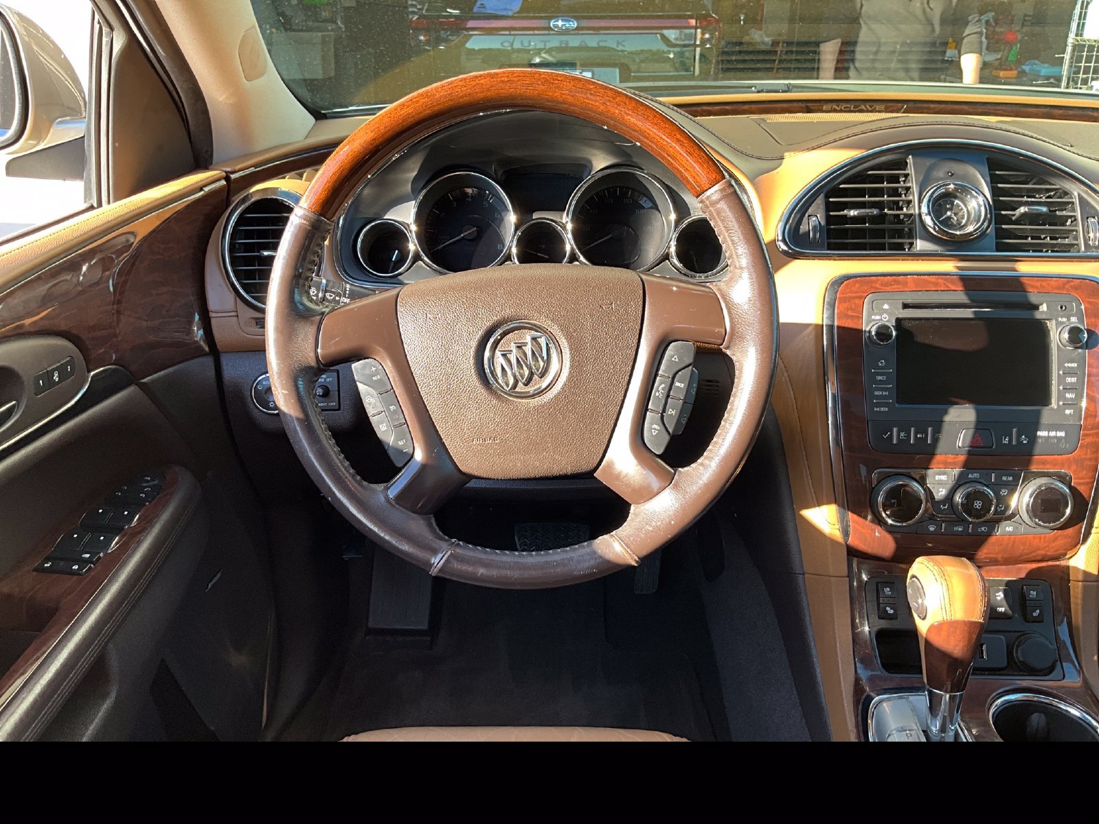 Used 2016 Buick Enclave Premium w/ Experience Buick Package FWD image 14