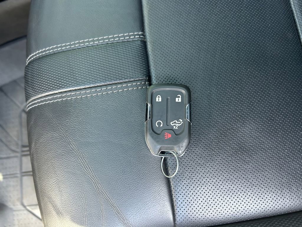 Used 2022 Chevrolet Silverado 3500 High Country image 33