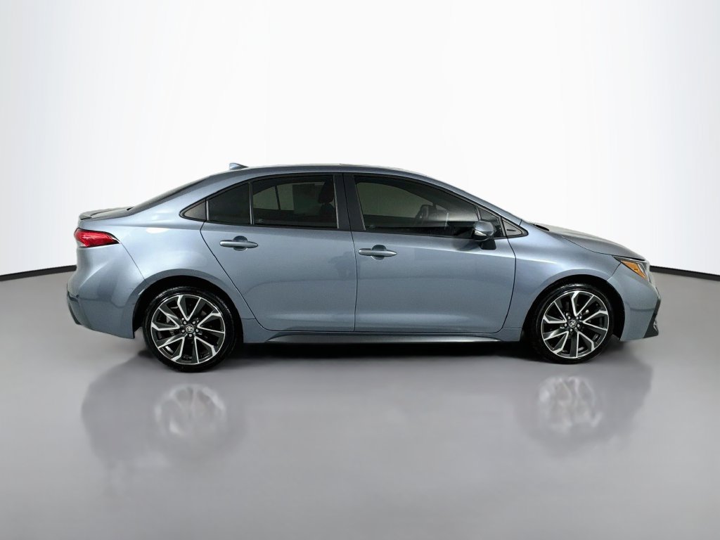 Used 2022 Toyota Corolla XSE w/ Carpet Mat Package (TMS) FWD image 9