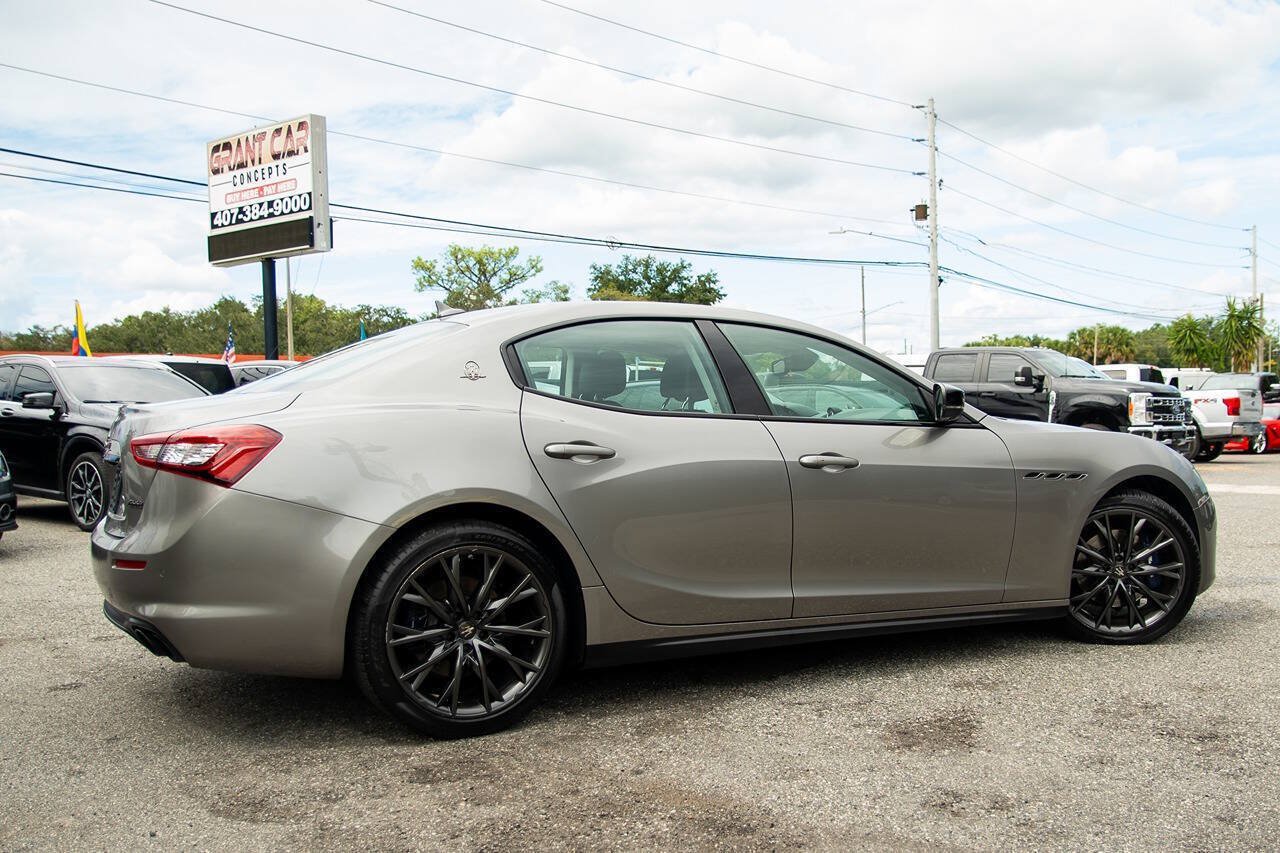 Used 2020 Maserati Ghibli RWD image 14