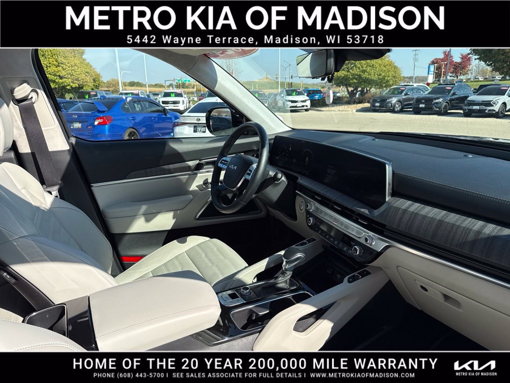 Used 2024 Kia Telluride SX Prestige w/ Towing Package AWD/4WD image 56