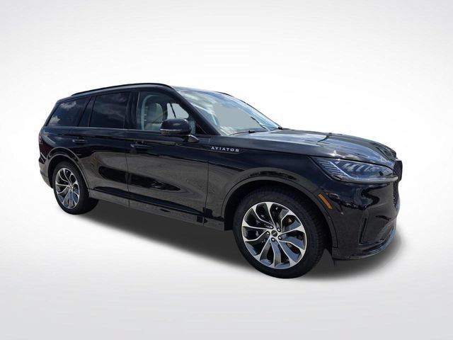 New 2026 Lincoln Aviator 2WD image 1
