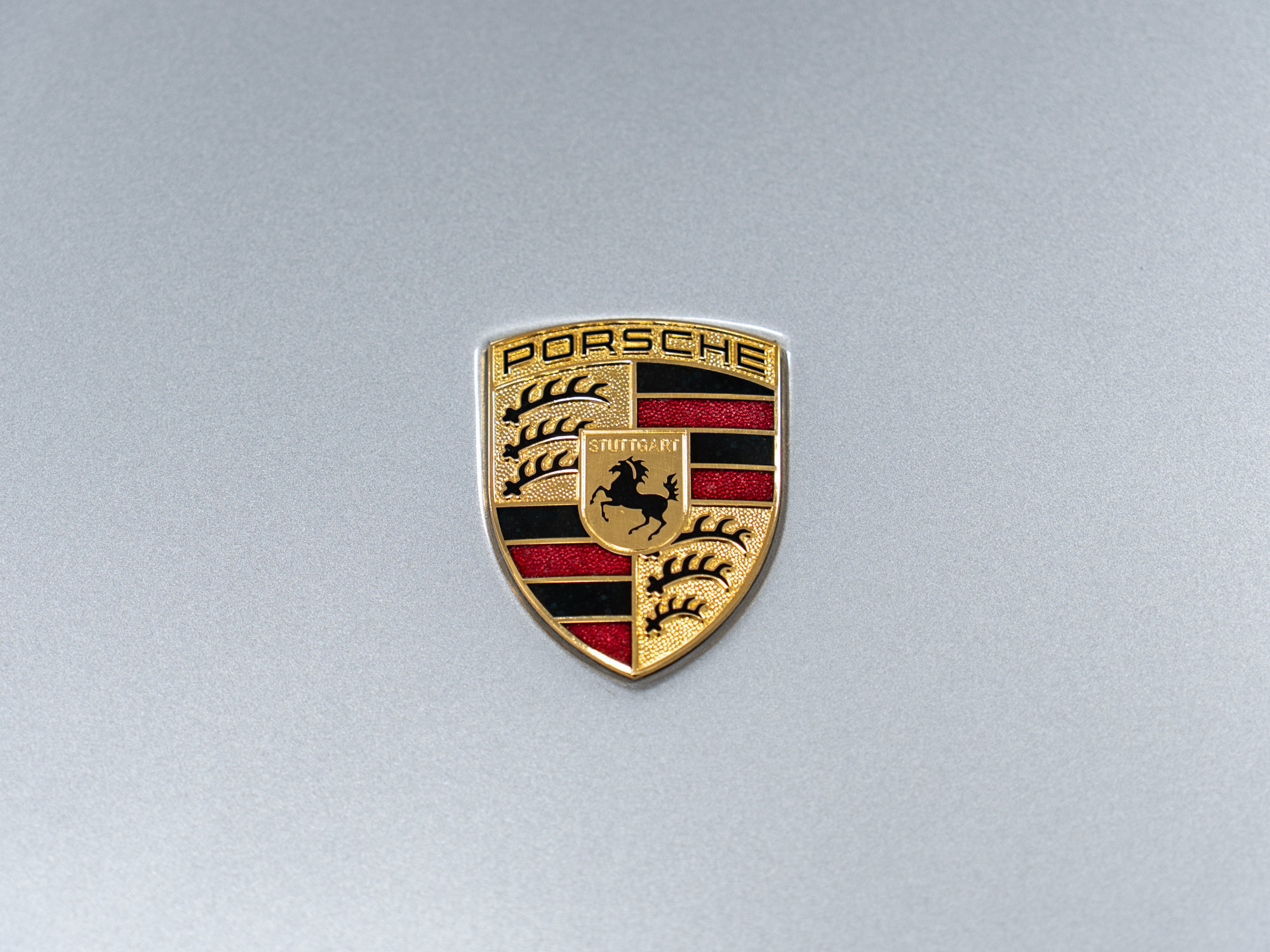 Used 2005 Porsche Carrera GT RWD image 10