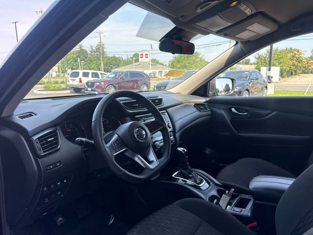 Used 2020 Nissan Rogue SV AWD/4WD image 9