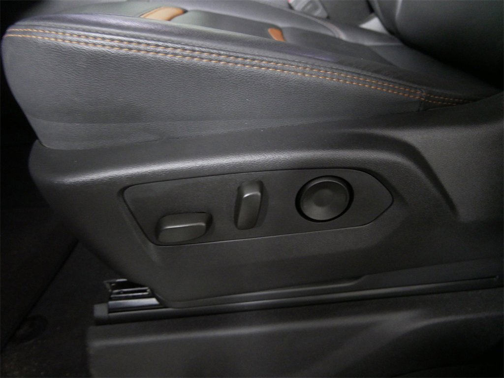 Used 2025 GMC Sierra 1500 AT4 w/ AT4 Preferred Package image 17