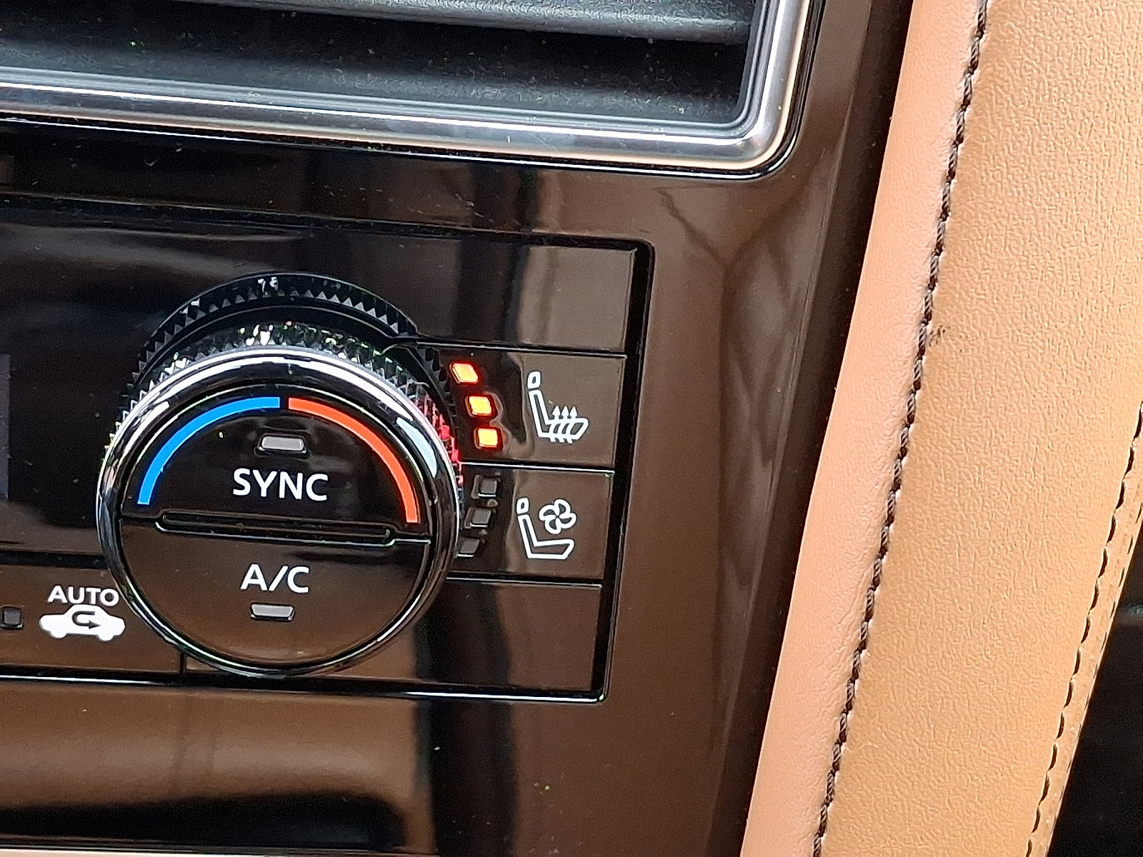 Used 2024 INFINITI QX80 Sensory image 26