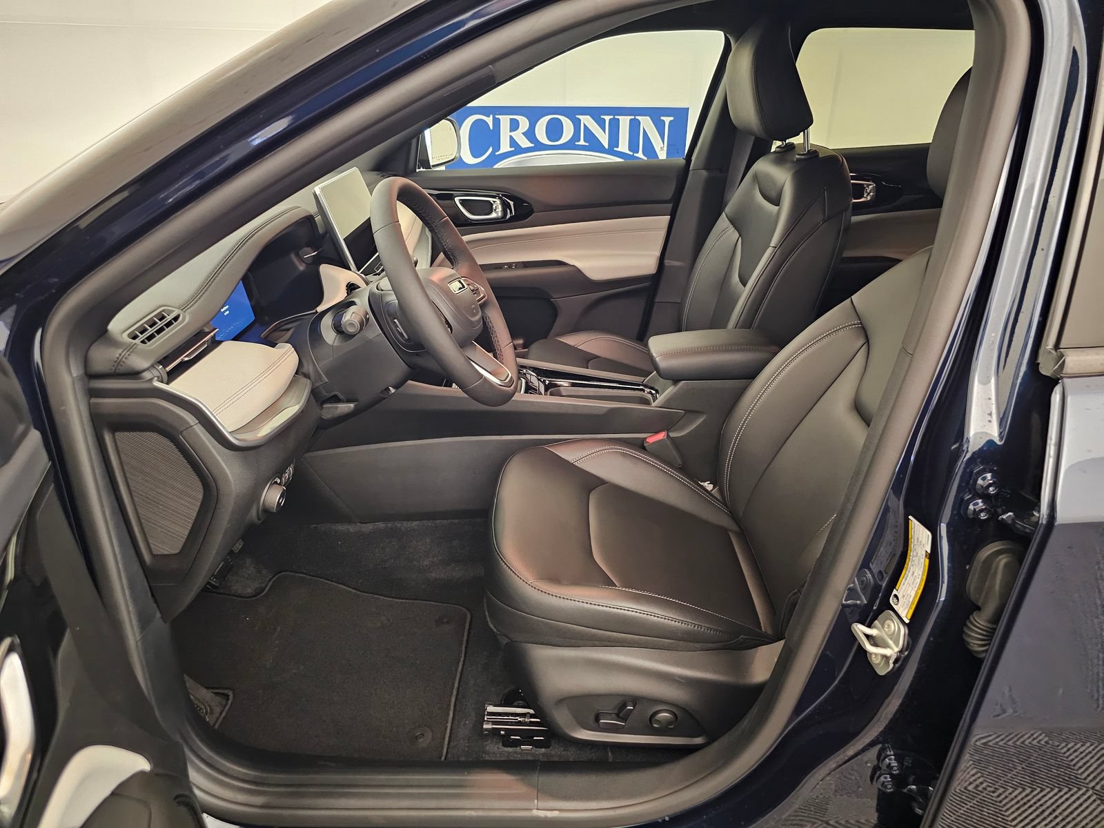 New 2026 Jeep Compass Limited AWD/4WD image 4