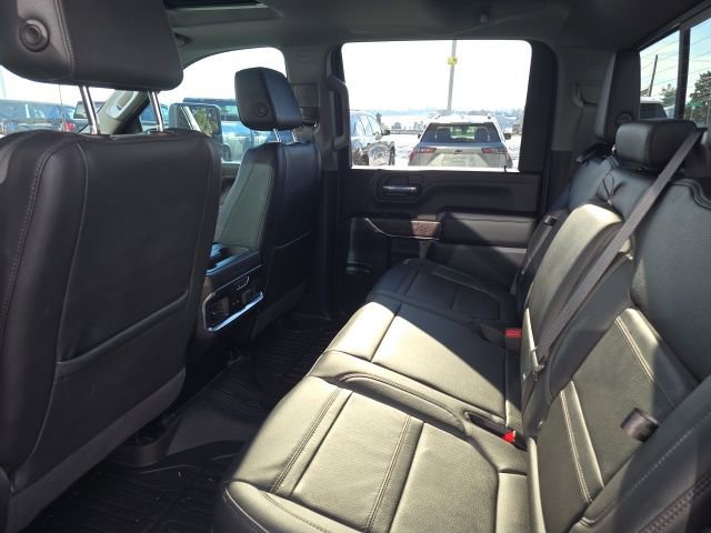 Used 2023 GMC Sierra 2500 Denali w/ Denali Ultimate Package image 14