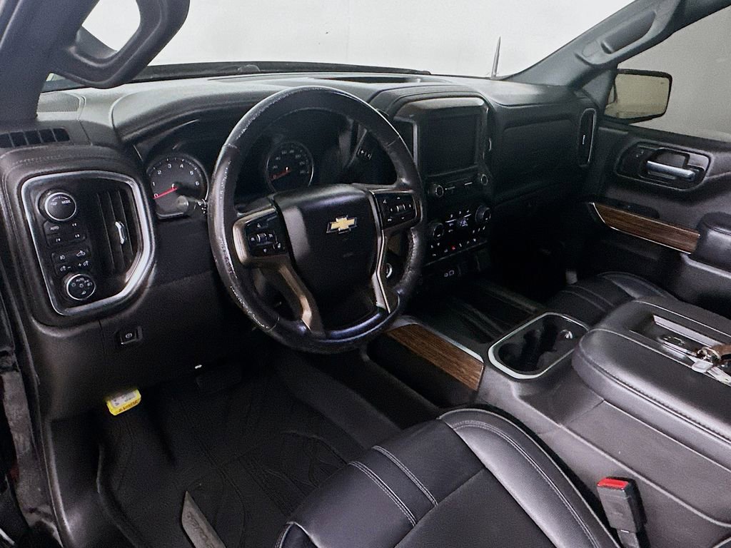 Used 2021 Chevrolet Silverado 1500 High Country image 31