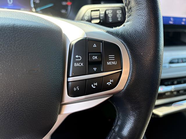 Used 2021 Ford Explorer XLT AWD/4WD image 16