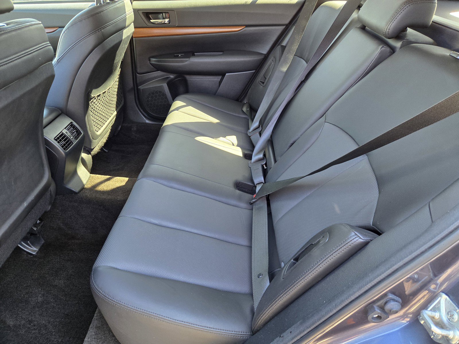 Used 2014 Subaru Outback 2.5i Limited AWD/4WD image 11