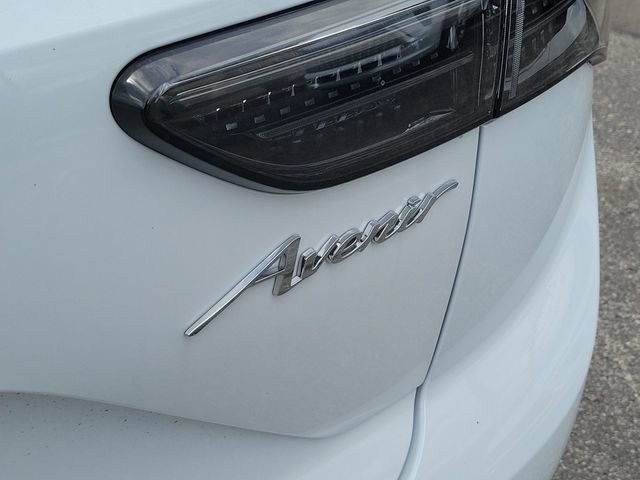 New 2026 Buick Envision Avenir image 7