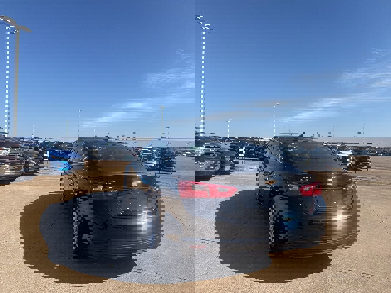 Used 2025 Chevrolet Malibu LT image 19