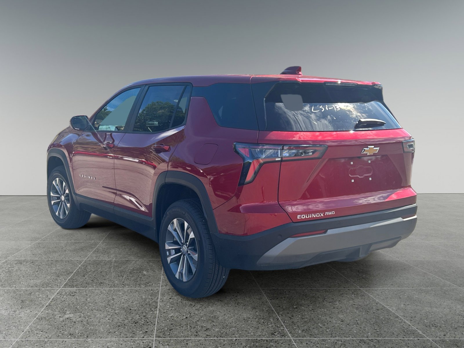 New 2026 Chevrolet Equinox LT AWD/4WD image 2