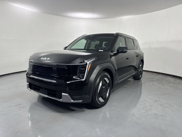 Certified 2024 Kia EV9 Wind AWD/4WD image 2