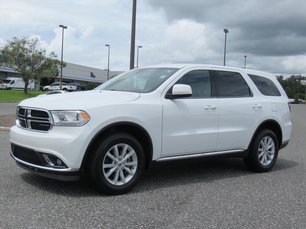 Used 2020 Dodge Durango SXT w/ 3rd Row Seating Group image 3