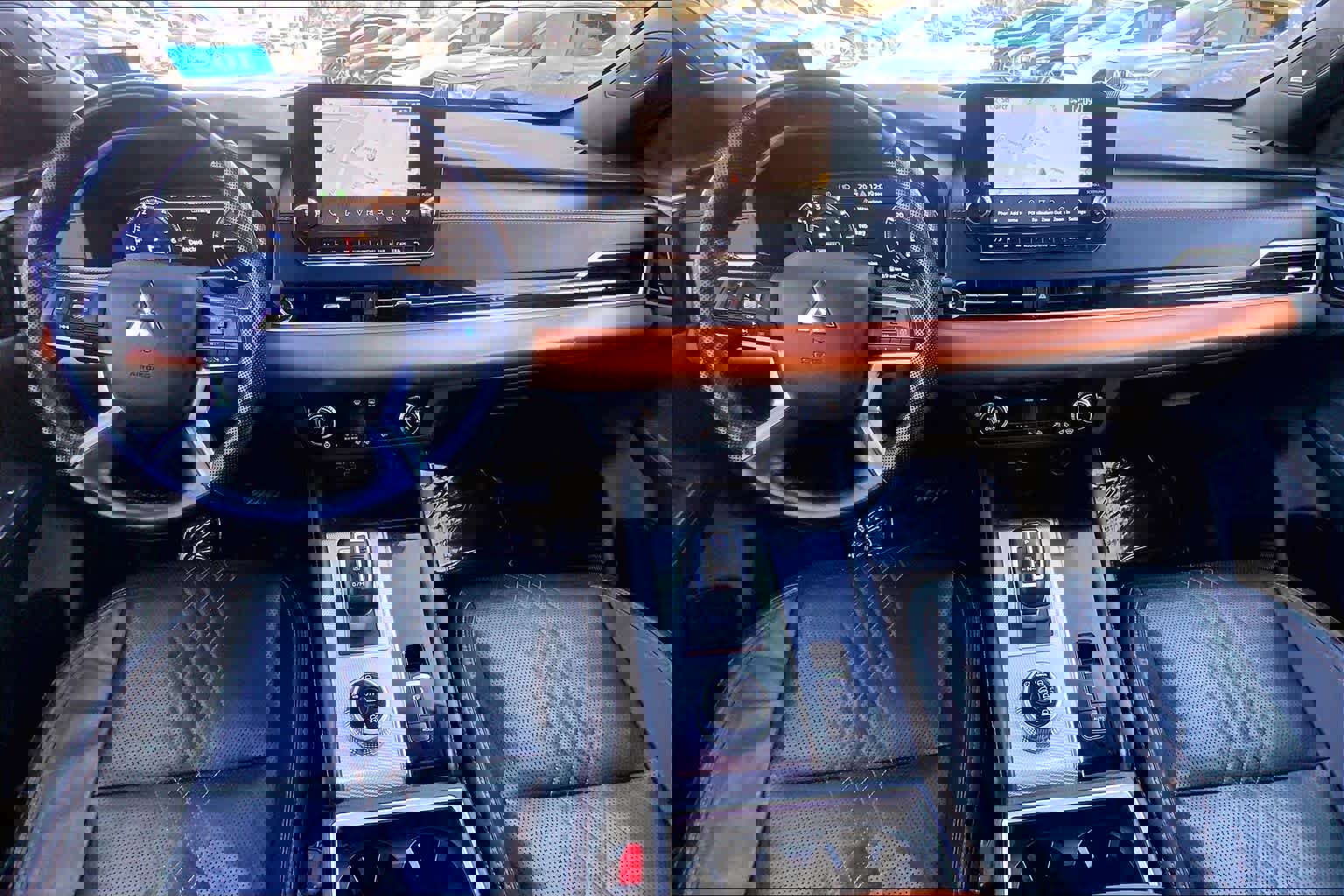 Used 2022 Mitsubishi Outlander SEL image 16