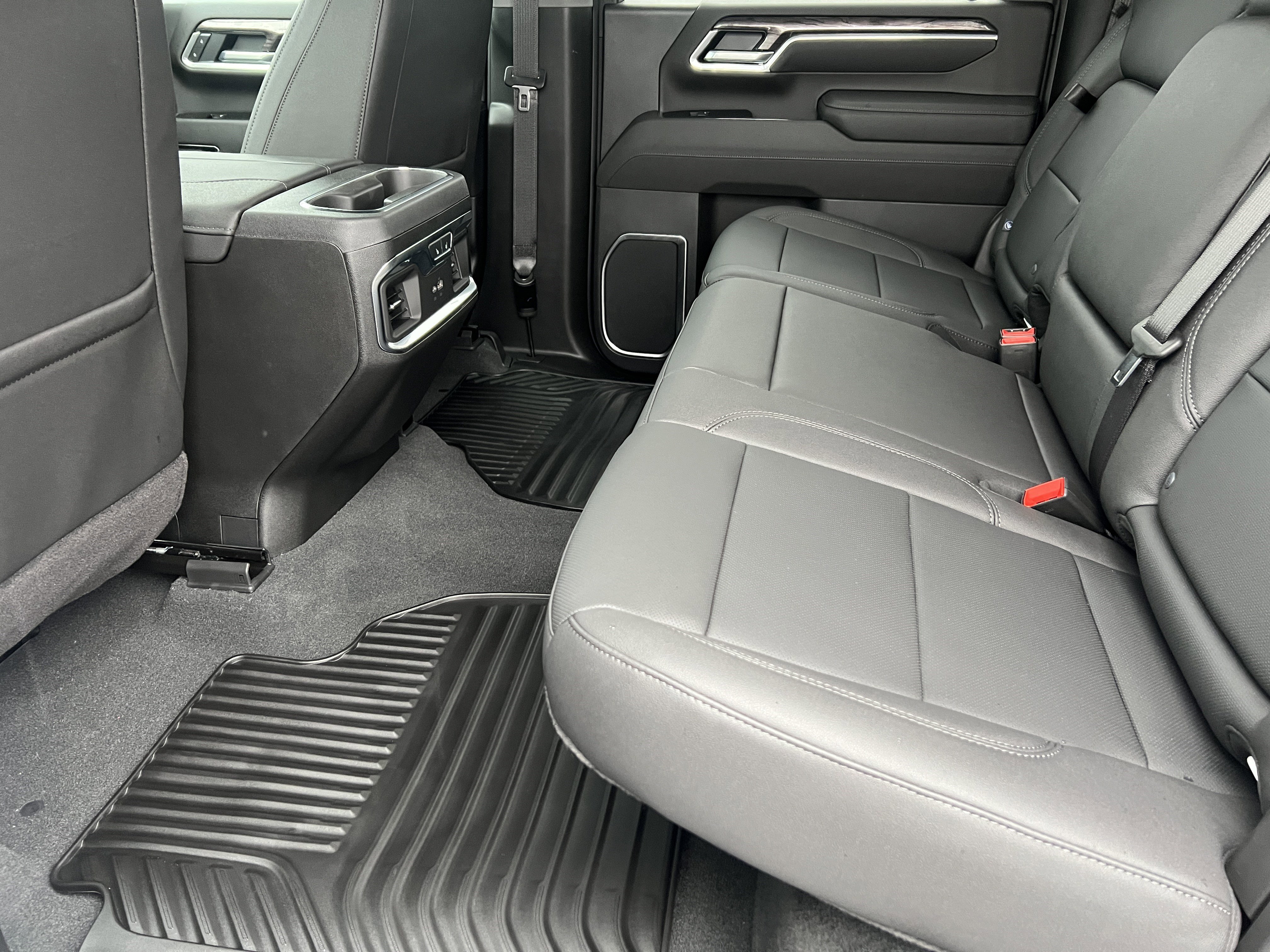 New 2026 Chevrolet Silverado 2500 LTZ w/ LTZ Plus Package image 18