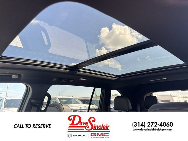 New 2027 GMC Acadia Denali w/ Denali Reserve Package AWD/4WD image 22