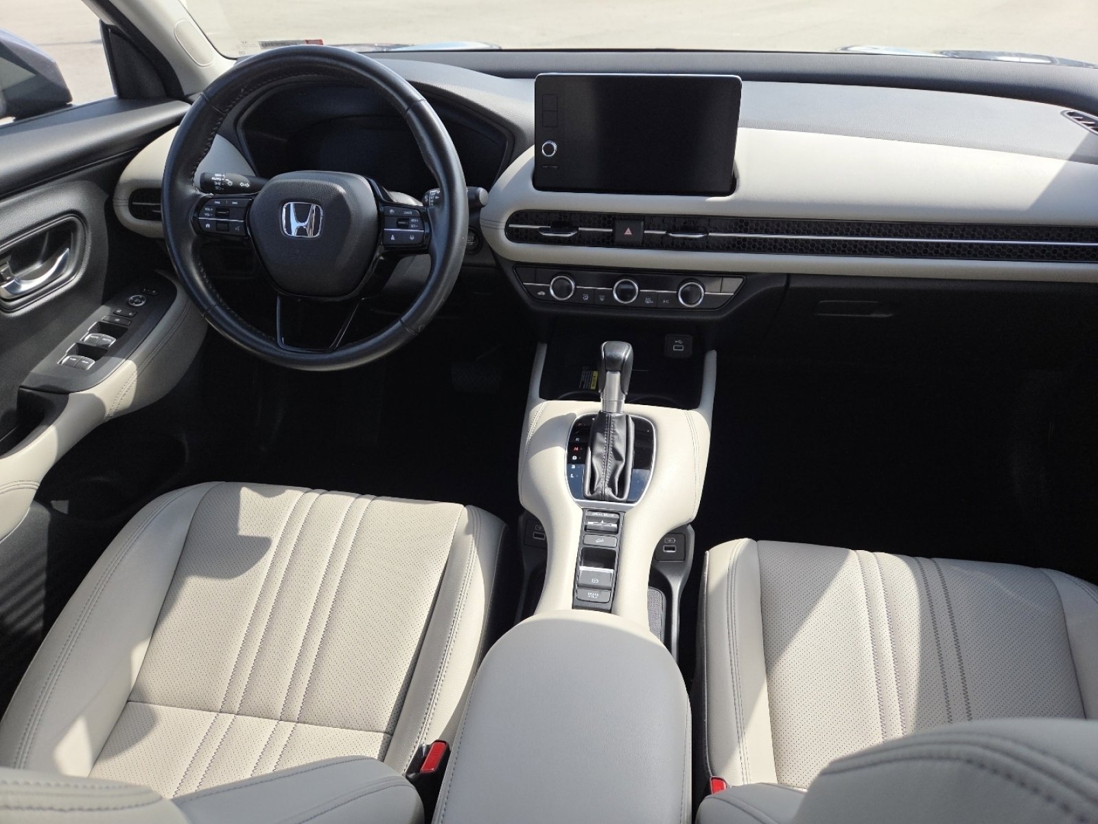 Used 2023 Honda HR-V EX-L image 25