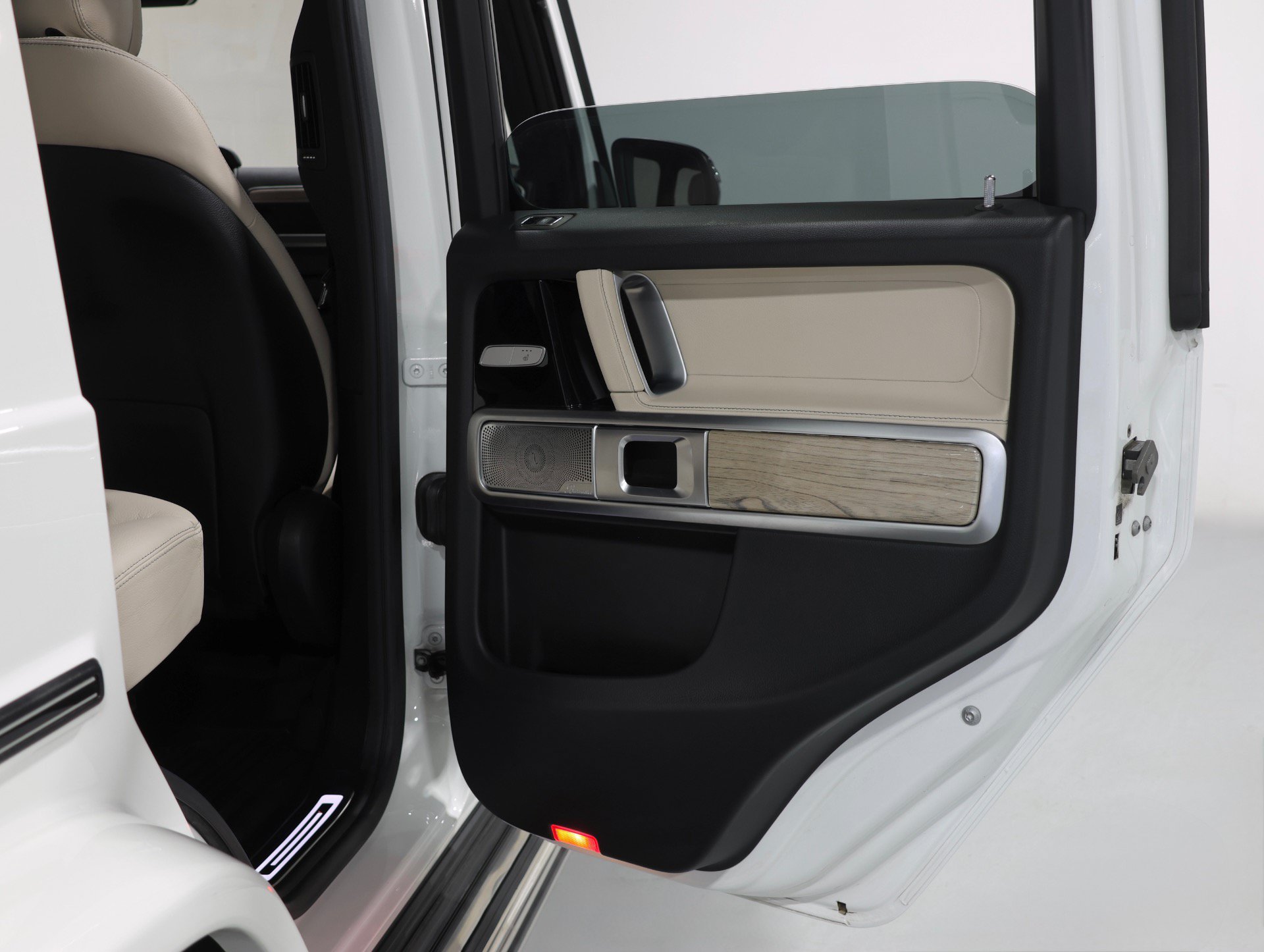 Used 2019 Mercedes-Benz G 550 image 41