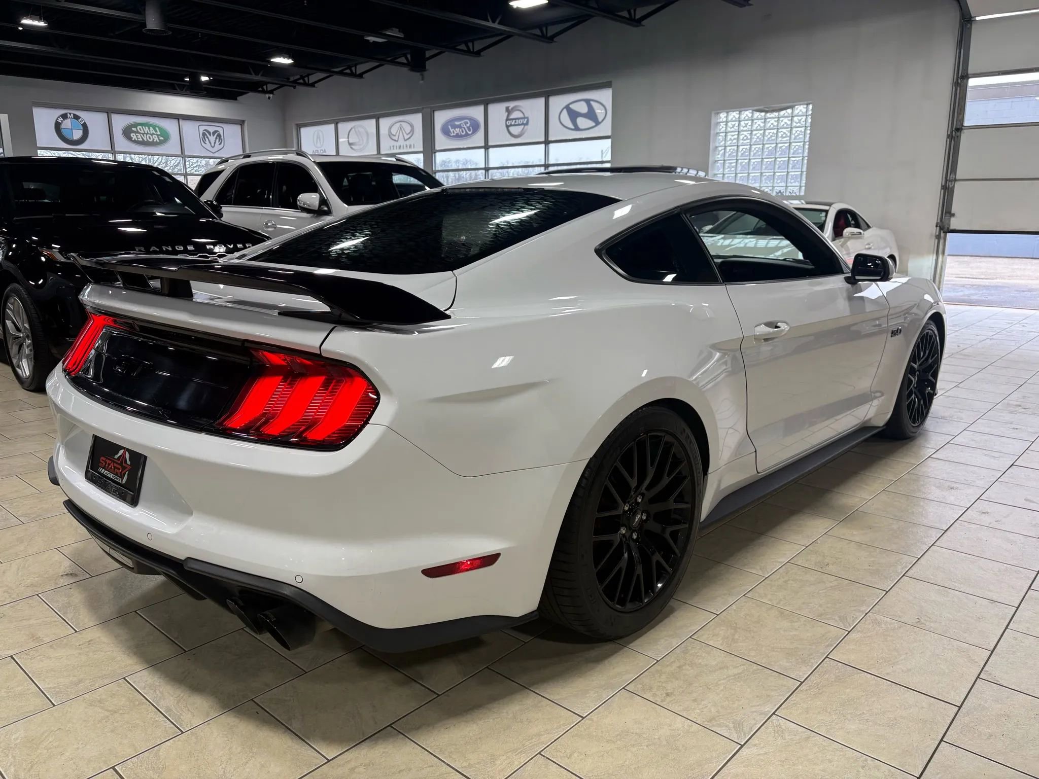 Used 2018 Ford Mustang GT w/ GT Performance Package image 13