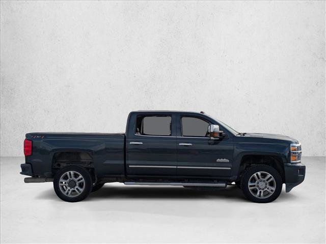Used 2018 Chevrolet Silverado 2500 High Country w/ Duramax Plus Package image 4