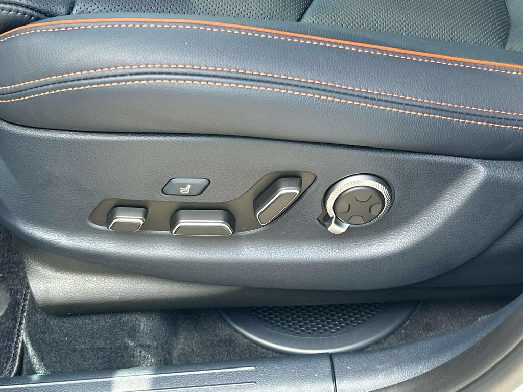 New 2026 Genesis GV70 2.5T Sport Prestige AWD/4WD image 16