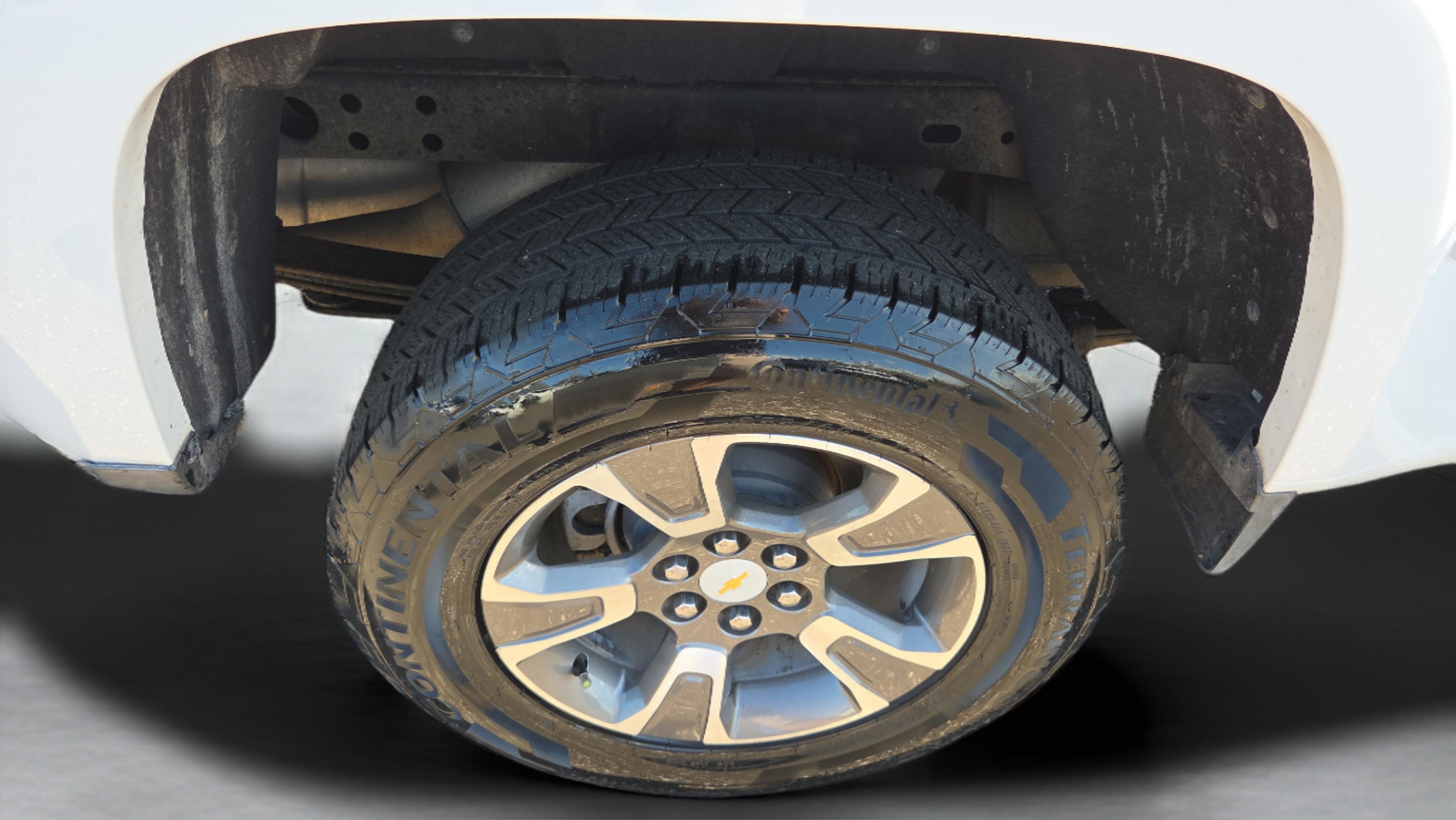 Used 2017 Chevrolet Colorado Z71 image 30