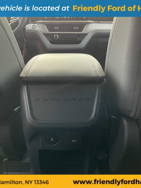 Used 2026 Ford Explorer Active AWD/4WD image 41