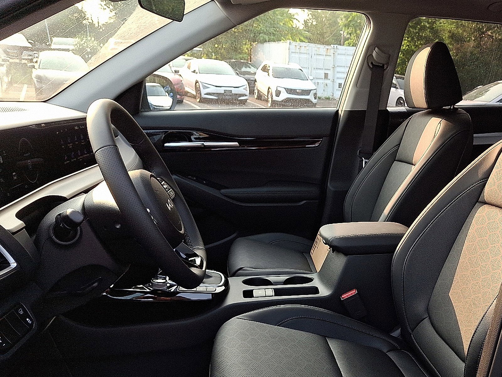 New 2026 Kia Seltos SX w/ SX Sunroof Package image 8