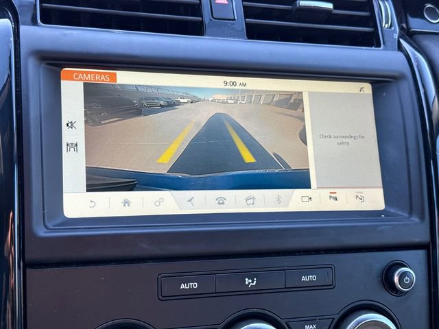 Used 2019 Land Rover Discovery SE image 22