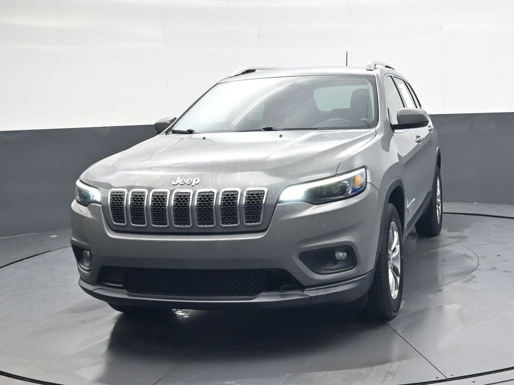Used 2020 Jeep Cherokee Latitude Plus w/ Comfort/Convenience Group image 9