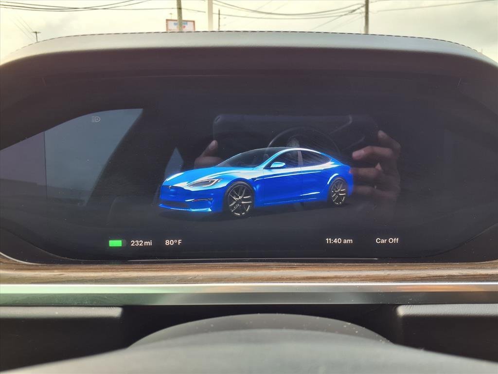 Used 2022 Tesla Model S image 17