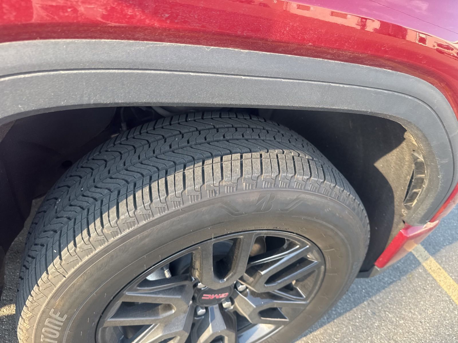 Used 2024 GMC Sierra 1500 Elevation w/ Preferred Package AWD/4WD image 3