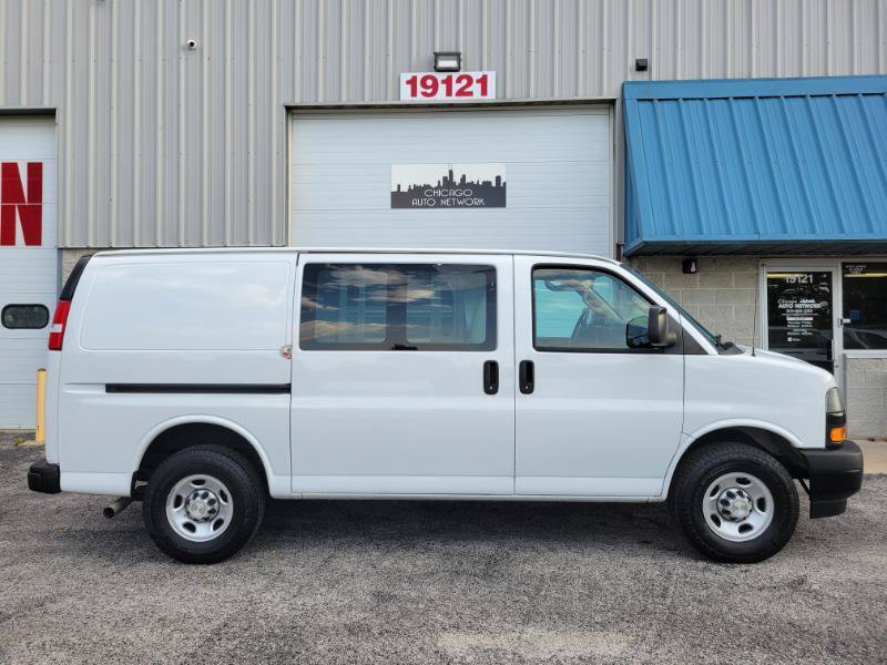 Used 2021 Chevrolet Express 2500 w/ Safety Package RWD image 6