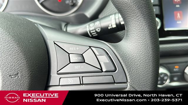 Used 2025 Nissan Kicks Play S FWD image 13